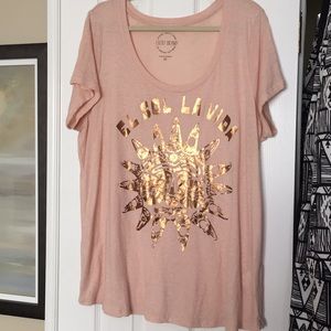 SALE! Lucky Brand Peach T-shirt